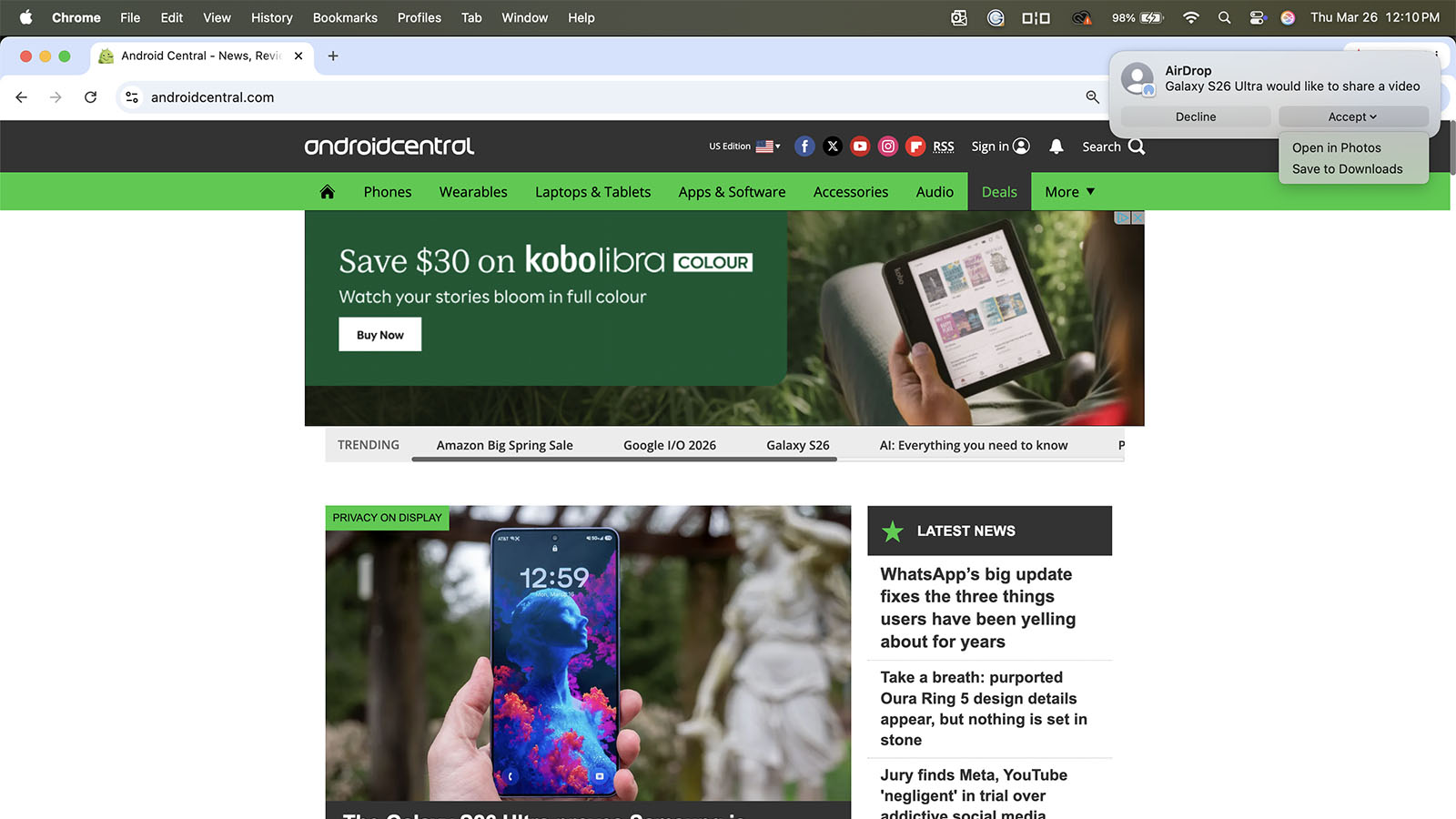 Samsung Galaxy S26 Ultra AirDropping files to MacBook.