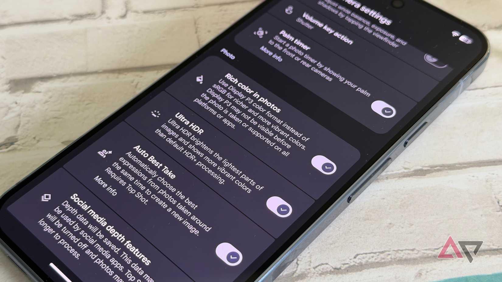 P3 color format option on Pixel 10 Pro XL