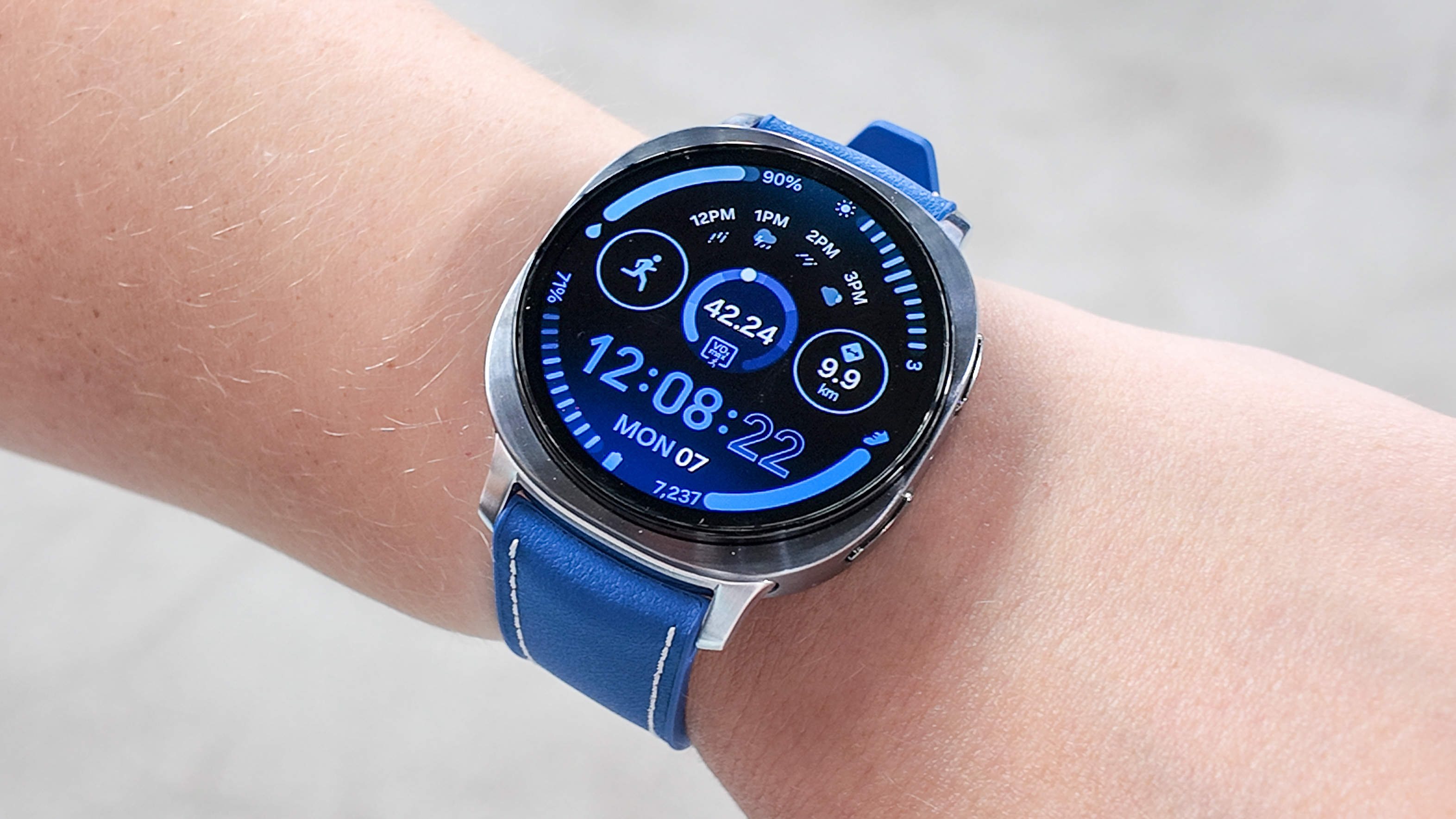 A close-up of the Samsung Galaxy Watch 8 in the author's hand